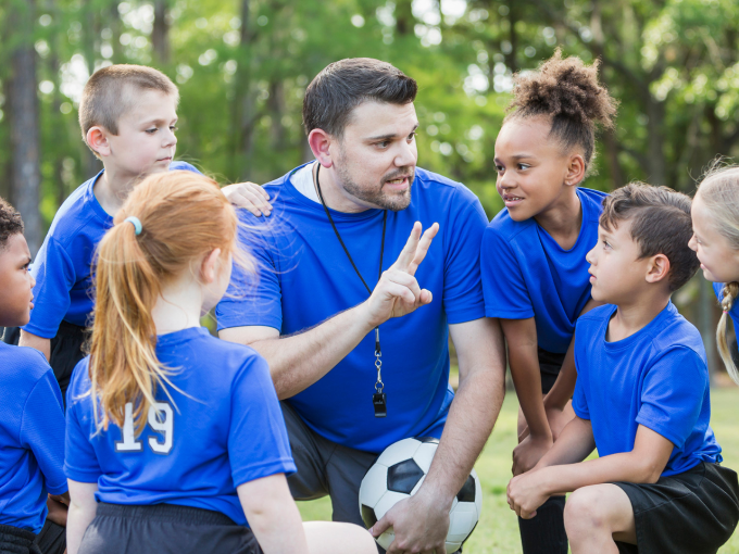 8 Ways to Support Your Child's Coach