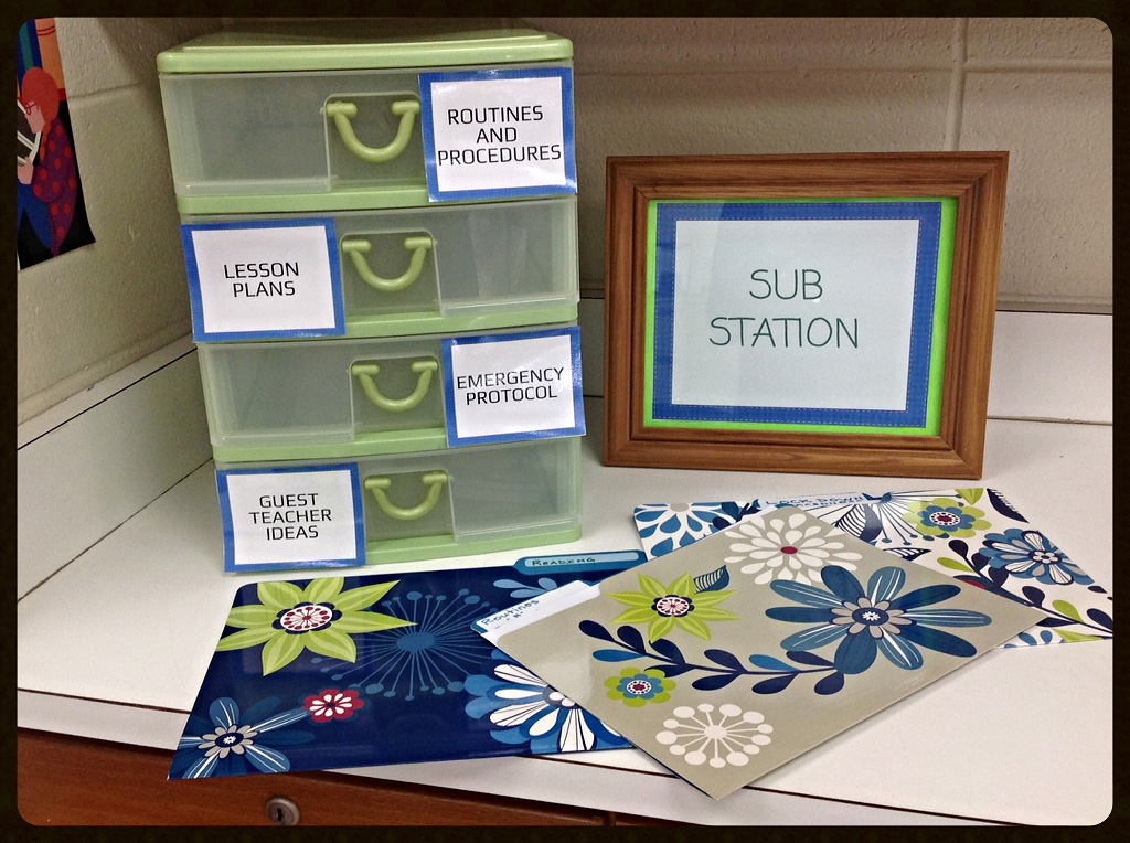 Substitute Teacher Folder Makeover Scholastic   Rs Substation 